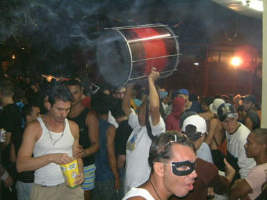 LambeLambe.com - Carnaval 2002 - Banda do Redondo