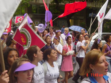 LambeLambe.com - Dia Internacional da Mulher