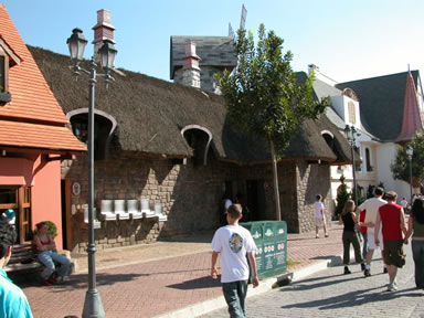 LambeLambe.com - Hopi Hari