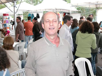 LambeLambe.com - UFSCar 35 anos (1970-2005)