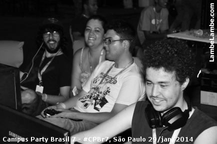 LambeLambe.com - Campus Party Brasil 2014 #CPBr7