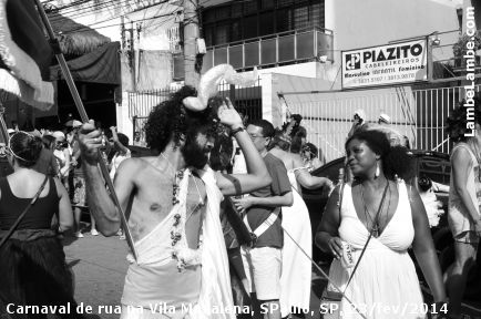 LambeLambe.com - Carnaval de rua na Vila Madalena