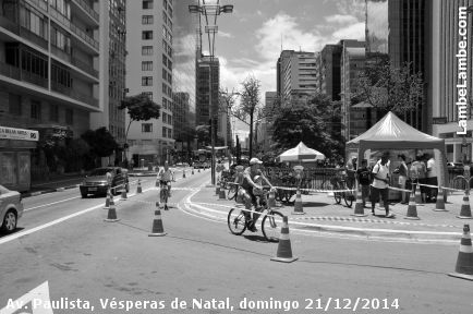 LambeLambe.com - Domingo na Av. Paulista, Vsperas de Natal