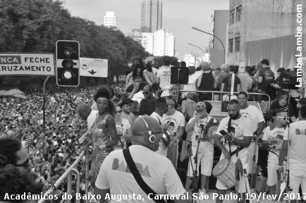 LambeLambe.com - Acadmicos do Baixo Augusta, Bloco de Carnaval